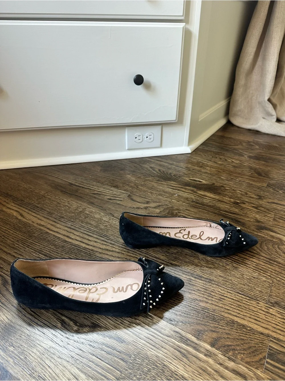 Sam Edelman classic pointed
